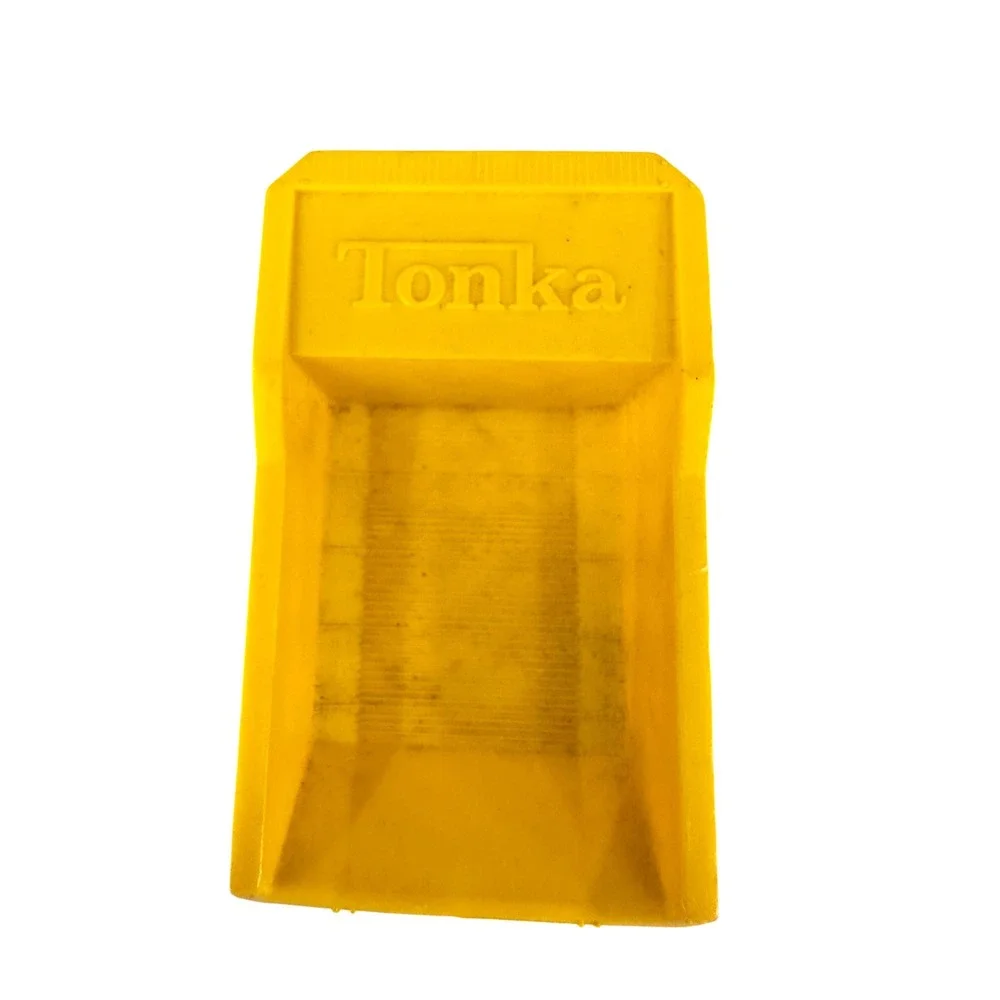 Vintage‎ Tonka Dump Truck Red Yellow Plastic Metal 6 Wheel Construction Toy